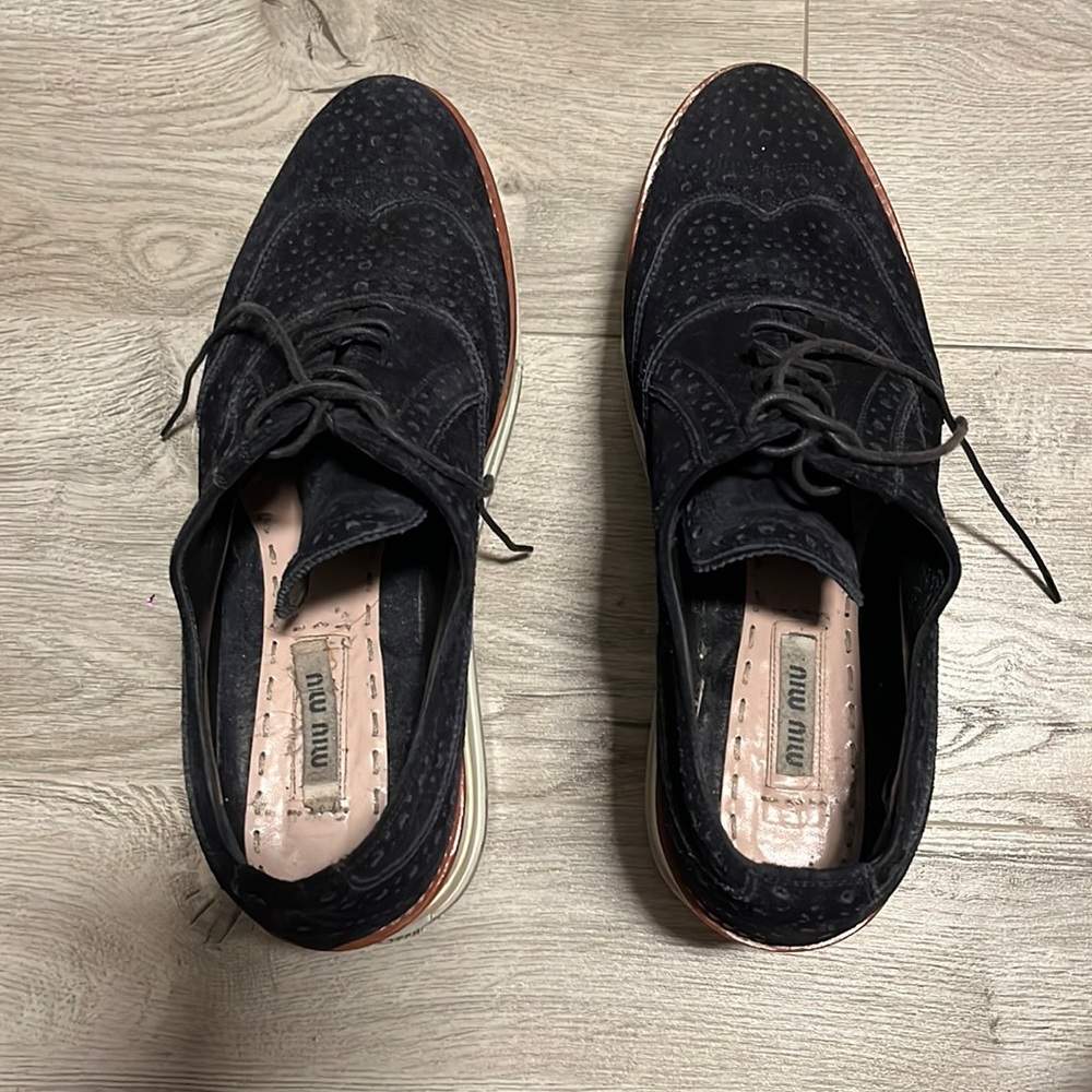 MIU MIU Size 8.5 Navy & Brown Suede Oxford Wedge Laces Shoes
